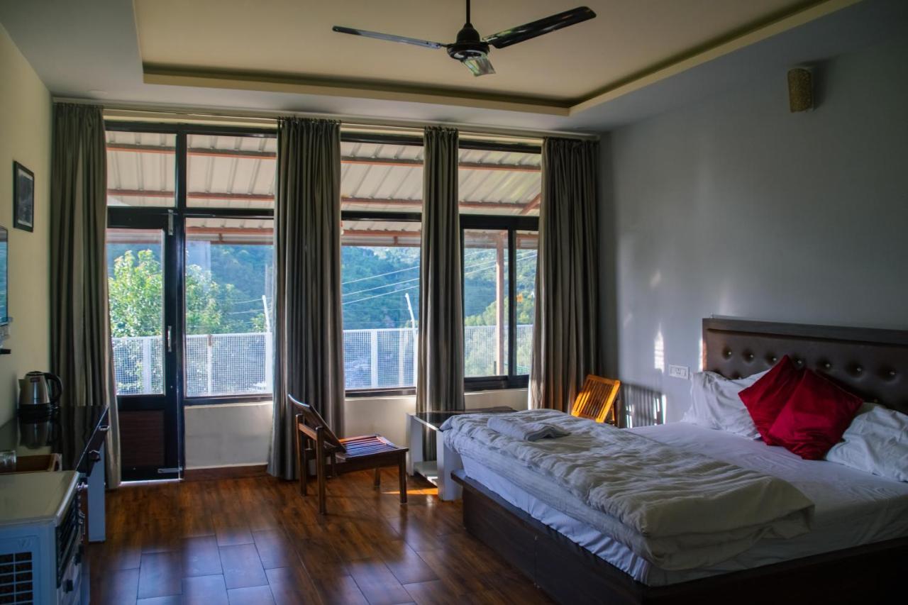 Dhauladhar View Village Resort Дармсала Экстерьер фото
